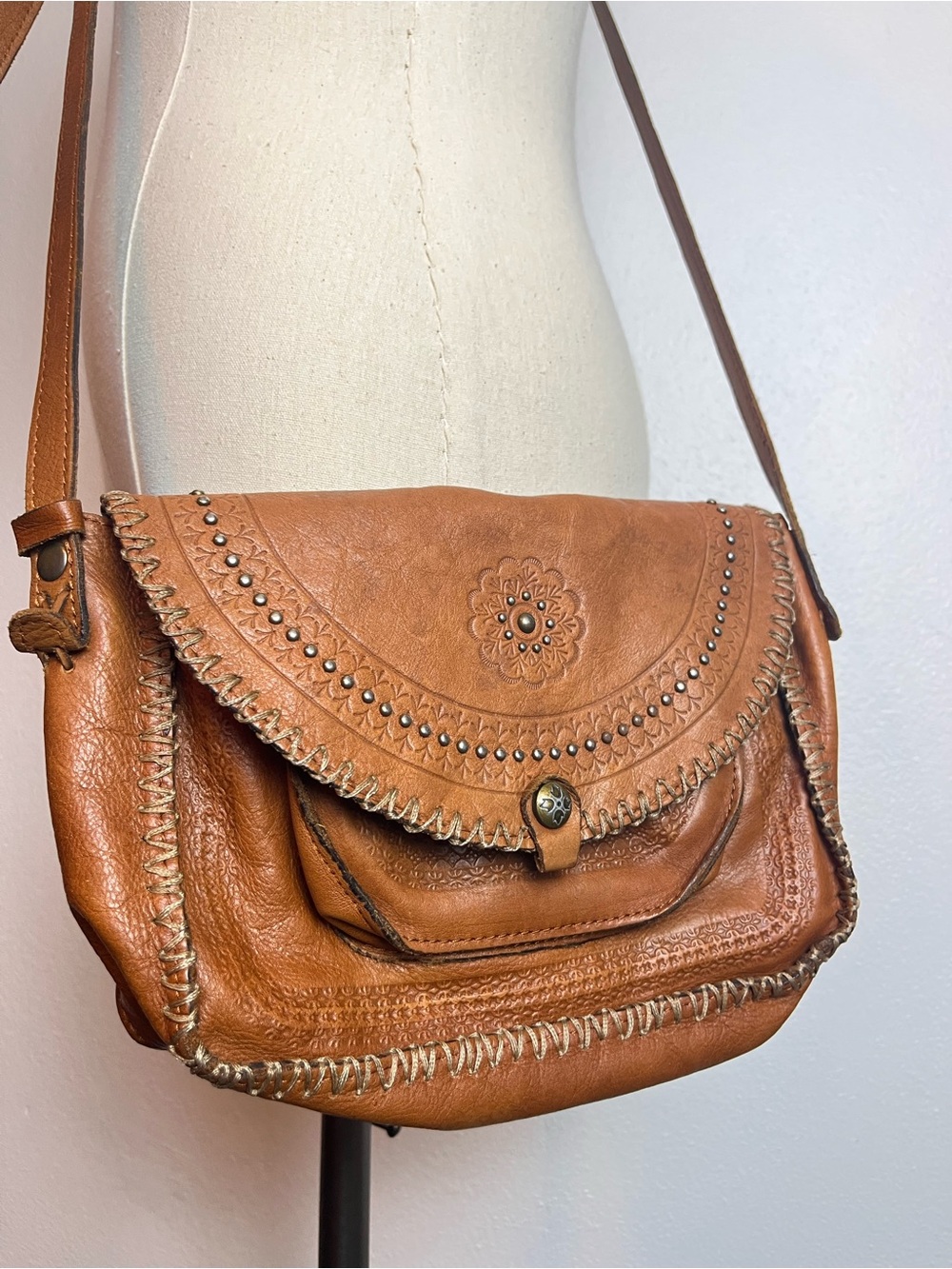 Patricia Nash Tan Leather Embossed Floral Crossbody